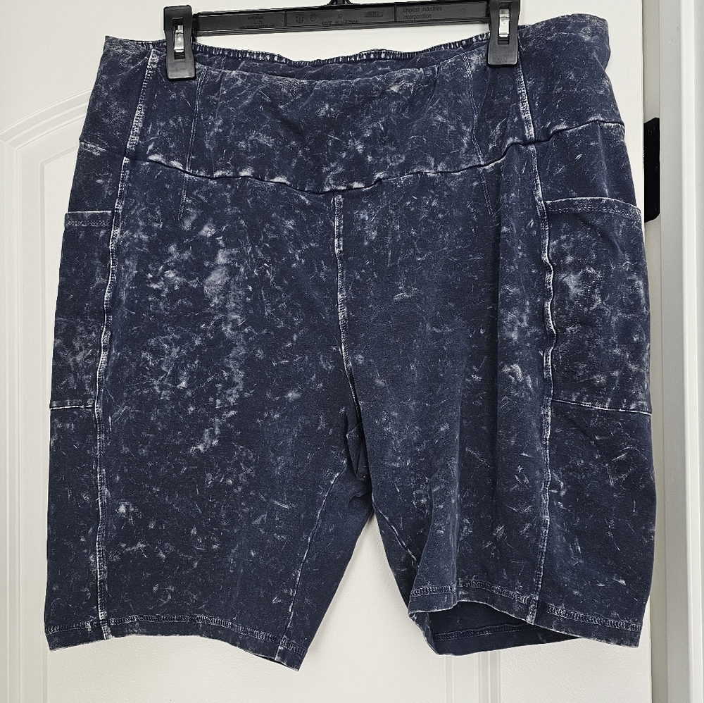 Womens Blue Shorts 18/20